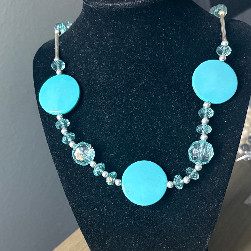 Turquoise Disc Bead Necklace - Women Jewelry